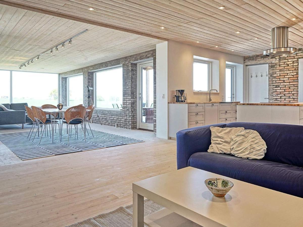 6 Person Holiday Home In Svaneke Exteriér fotografie